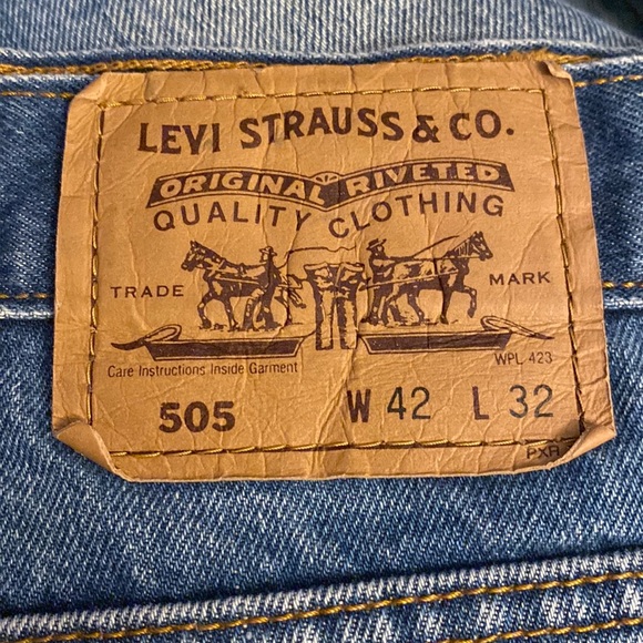 Levi's Other - Men’s Levi’s 505 Sz 42W  32L